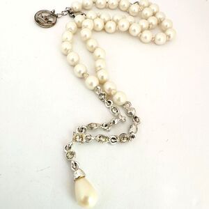 Crown Trifari Simulated Pearl Rhinestone Y necklace Retro Glam Poetcore Jewelry